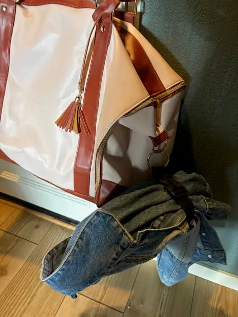 Mochilino Garment Duffel Bag Svart