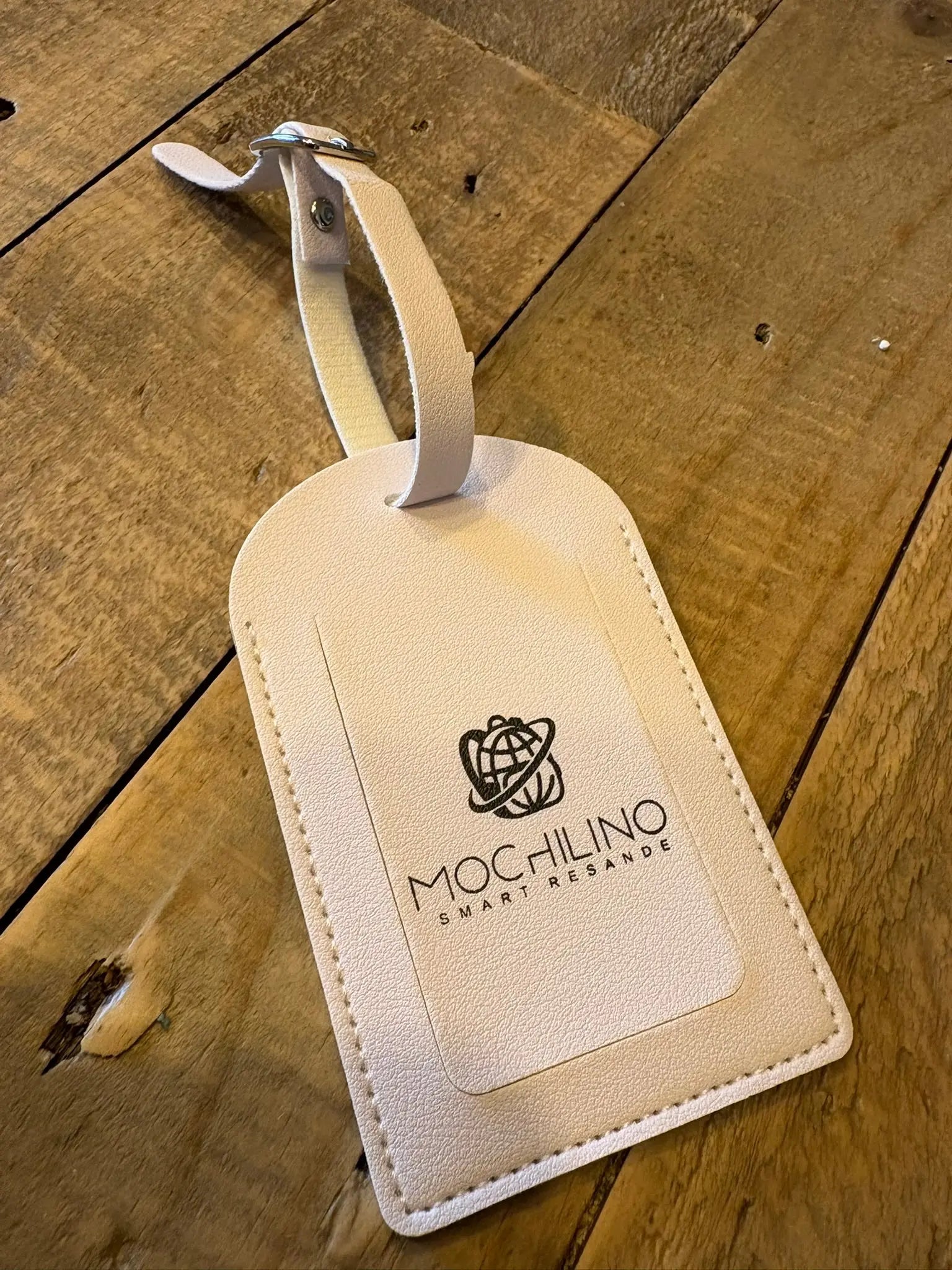 ✈️ Passhållare & Bagagetagg – Res Smart med Stil Mochilino